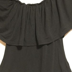 •💥Black ruffle neckline knit bodysuit💥